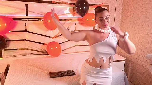 Snapshot of annie_sm chatting on October 2025 07:36:02 PM annie sm online show from October 2025 07:36:02 PM