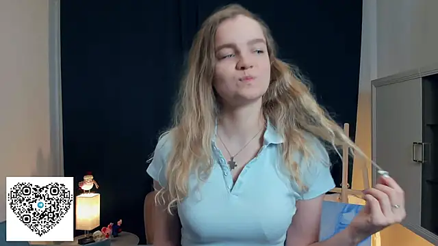 Snapshot of KerenFurguson chatting on October 2025 07:25:01 PM KerenFurguson online show from October 2025 07:25:01 PM