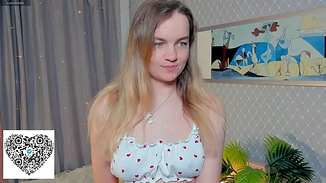 Snapshot of KerenFurguson chatting on November 2025 07:37:01 PM KerenFurguson online show from November 2025 07:37:01 PM