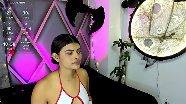 Snapshot of Miaa_Rosse chatting on October 2025 11:56:02 AM Miaa Rosse online show from October 2025 11:56:02 AM