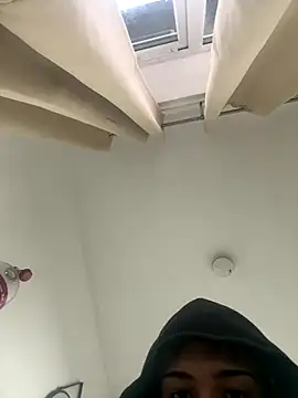 Snapshot of Banandgdjrb chatting on November 2025 04:13:02 PM Banandgdjrb online show from November 2025 04:13:02 PM