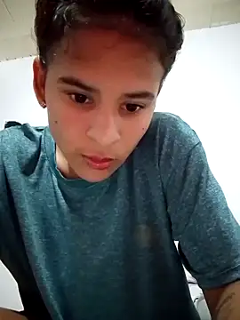 dali0420 online show from November 2025 03:40:02 AM