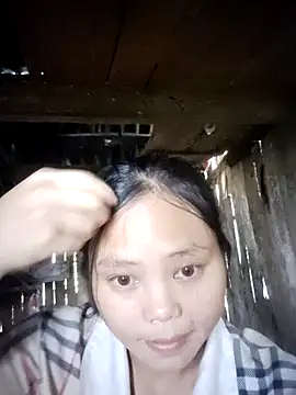 Snapshot of omiu-baby chatting on October 2025 02:01:02 AM omiu-baby online show from October 2025 02:01:02 AM