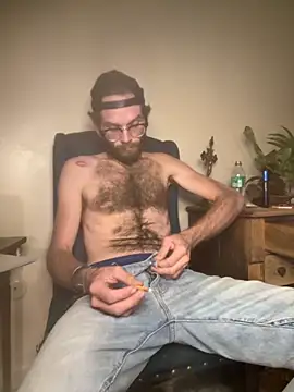 Snapshot of hungspundick1 chatting on October 2025 02:39:02 PM hungspundick1 online show from October 2025 02:39:02 PM