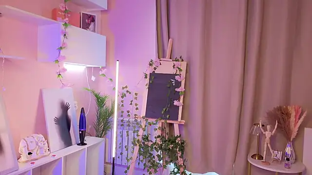 ElfredaTupy online show from October 2025 06:13:01 AM