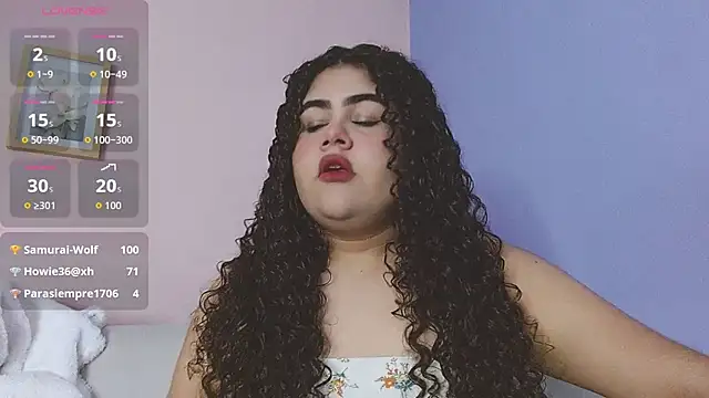 lourdes moon22 online show from October 2025 01:20:02 PM