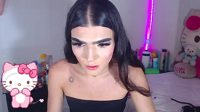 valentinat fun online show from November 2025 04:50:01 PM