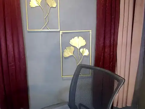 Snapshot of wetasianhugecock chatting on November 2025 04:51:01 PM wetasianhugecock online show from November 2025 04:51:01 PM