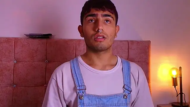 Ares Alpha online show from October 2025 07:46:02 PM