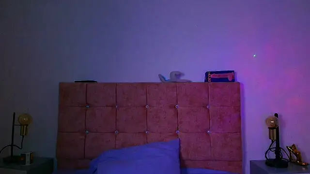 Ares Alpha online show from October 2025 07:37:01 PM