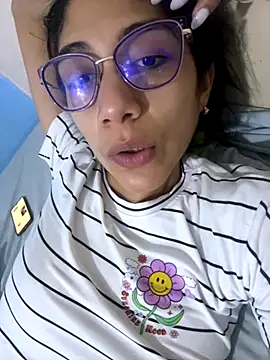 Snapshot of Isabella-2709 chatting on September 2025 07:02:02 PM Isabella-2709 online show from September 2025 07:02:02 PM