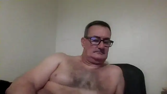 goldenman59 online show from November 2025 04:31:02 PM