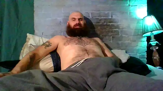 Snapshot of Cowboy815 chatting on October 2025 04:46:01 AM Cowboy815 online show from October 2025 04:46:01 AM