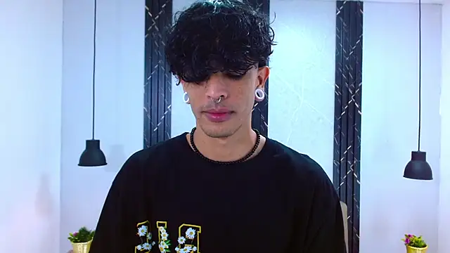 Franvill Trato online show from September 2025 07:30:02 PM