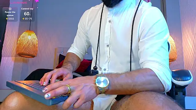 Snapshot of Thaiel_Fosteer chatting on October 2025 07:03:02 AM Thaiel Fosteer online show from October 2025 07:03:02 AM