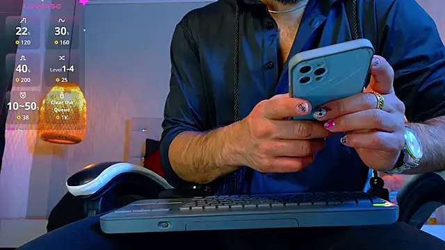 Snapshot of Thaiel_Fosteer chatting on October 2025 06:00:01 AM Thaiel Fosteer online show from October 2025 06:00:01 AM