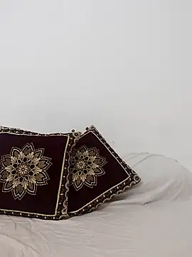 Miss Riya20 online show from October 2025 05:50:02 AM