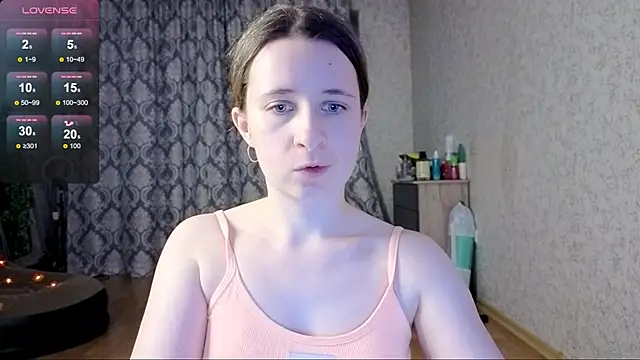  Linett  online show from October 2025 05:47:02 PM