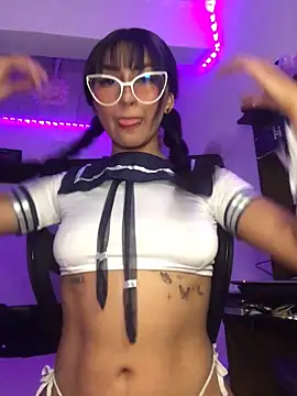 Snapshot of Samara_SaenzV chatting on October 2025 05:08:01 AM Samara SaenzV online show from October 2025 05:08:01 AM