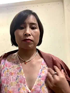 Snapshot of Hello_Linchii chatting on October 2025 01:23:02 PM Hello Linchii online show from October 2025 01:23:02 PM