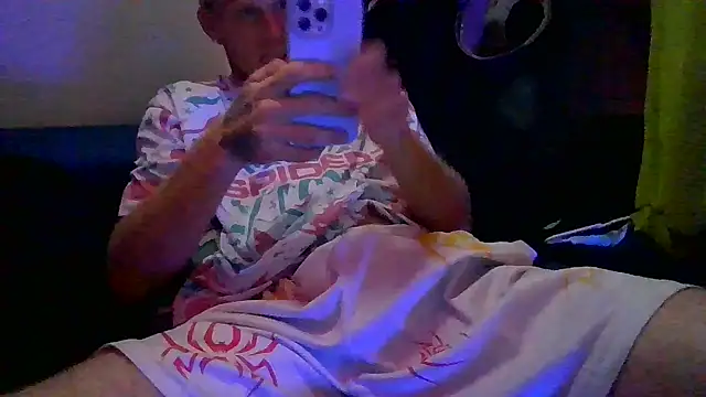 Snapshot of BawledTimeout chatting on October 2025 02:06:01 AM BawledTimeout online show from October 2025 02:06:01 AM