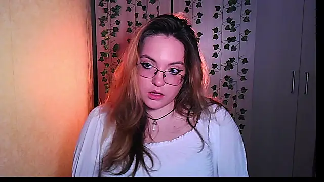 Snapshot of ZayaRush chatting on October 2025 11:31:01 AM ZayaRush online show from October 2025 11:31:01 AM