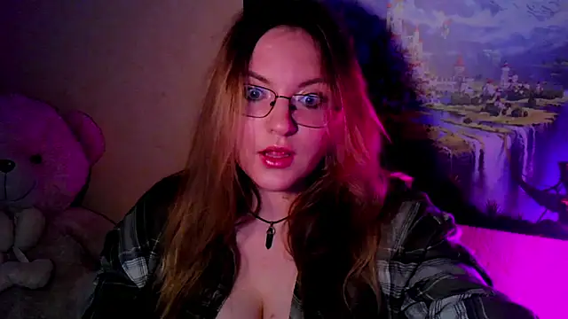 Snapshot of ZayaRush chatting on November 2025 07:20:02 AM ZayaRush online show from November 2025 07:20:02 AM