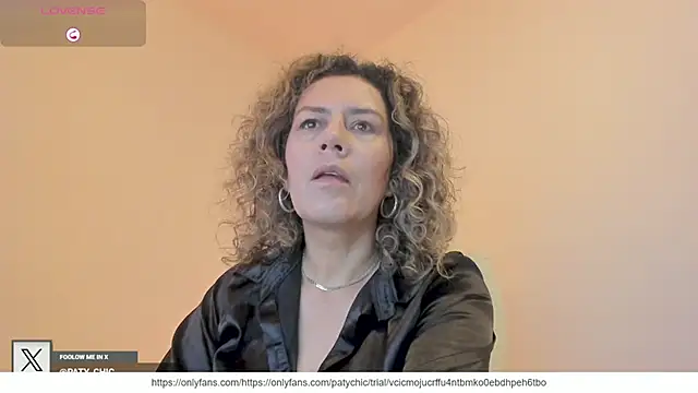 Paty chic online show from October 2025 01:36:03 PM