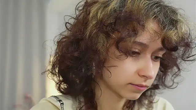 MimiLicks online show from October 2025 07:30:01 AM