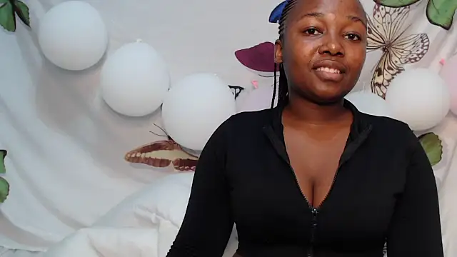 Minnie6879 online show from September 2025 07:47:01 PM