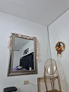 Snapshot of LaiaTorres1 chatting on October 2025 10:14:01 AM LaiaTorres1 online show from October 2025 10:14:01 AM