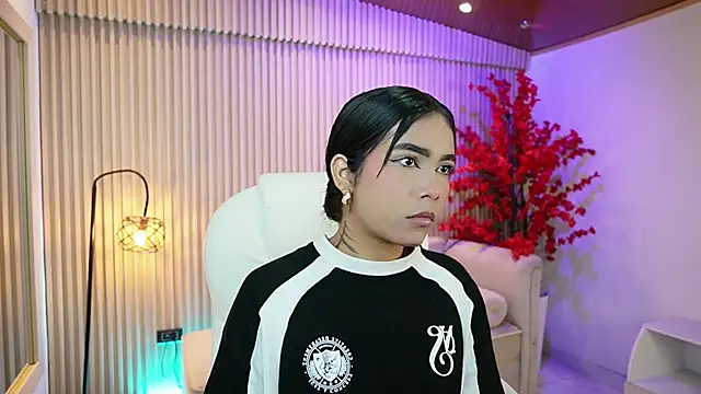 GiaNovak online show from October 2025 11:40:01 AM