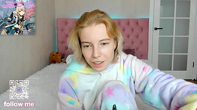 Pink Lila18 online show from October 2025 08:40:02 AM