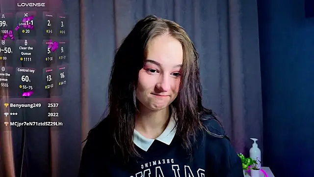 Snapshot of Mary_Smitt chatting on September 2025 06:29:01 PM Mary Smitt online show from September 2025 06:29:01 PM