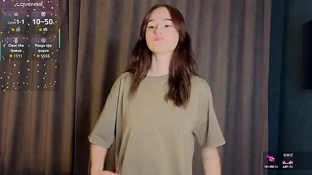 Snapshot of Mary_Smitt chatting on October 2025 05:21:02 PM Mary Smitt online show from October 2025 05:21:02 PM