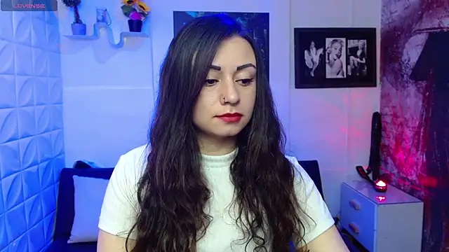 Eva Roussell online show from October 2025 02:32:02 PM