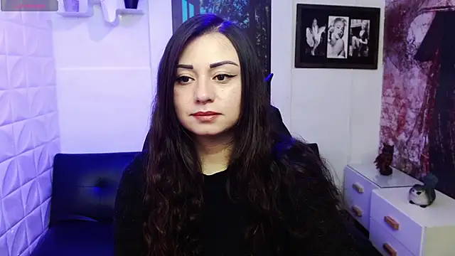 Eva Roussell online show from November 2025 02:39:01 PM