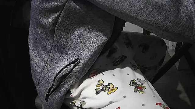 Pennellone98 online show from October 2025 07:45:02 PM