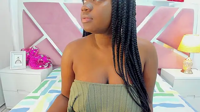 SulyClarck online show from October 2025 07:58:02 PM