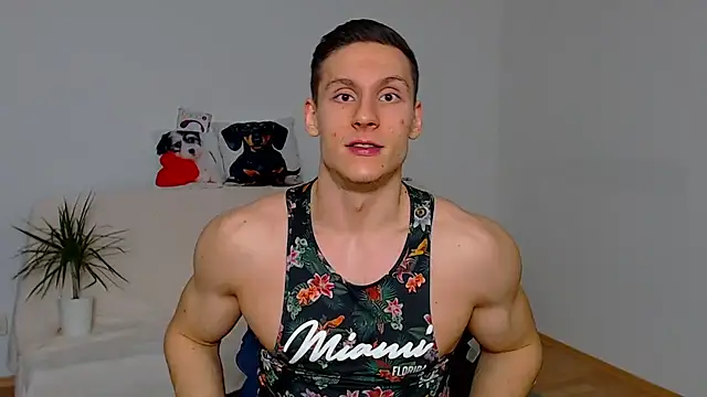 Snapshot of ZeinMiracles chatting on November 2025 10:52:01 PM ZeinMiracles online show from November 2025 10:52:01 PM