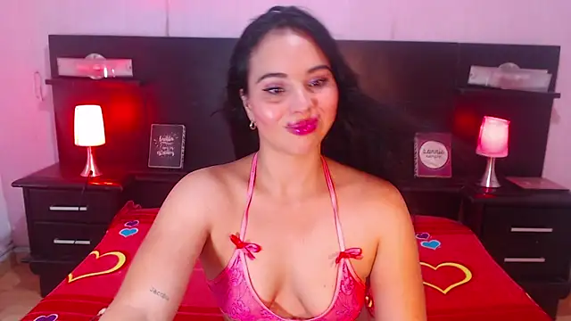 Snapshot of alyssabunnyy chatting on September 2025 12:13:02 AM alyssabunnyy online show from September 2025 12:13:02 AM