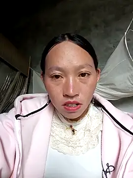 tcm-cute online show from October 2025 05:04:02 AM