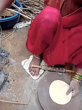 Snapshot of parmila203 chatting on November 2025 02:10:01 AM parmila203 online show from November 2025 02:10:01 AM