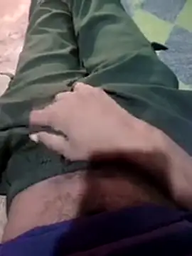 Snapshot of parmila203 chatting on November 2025 02:44:01 AM parmila203 online show from November 2025 02:44:01 AM