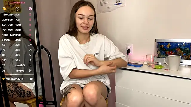 Snapshot of VelvetKate chatting on October 2025 05:41:02 PM VelvetKate online show from October 2025 05:41:02 PM