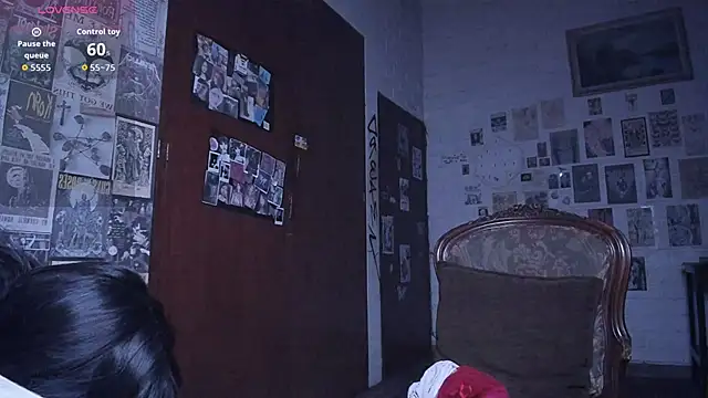 Snapshot of DiosaSexSymbol chatting on October 2025 05:08:01 AM DiosaSexSymbol online show from October 2025 05:08:01 AM