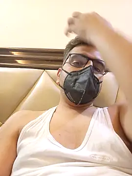 LoveGuruRA online show from November 2025 06:41:01 PM