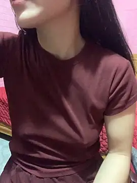 Snapshot of Tieuvi_18 chatting on November 2025 11:38:02 PM Tieuvi 18 online show from November 2025 11:38:02 PM