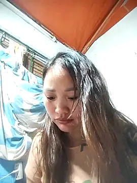 Maimi20 online show from September 2025 06:29:02 PM