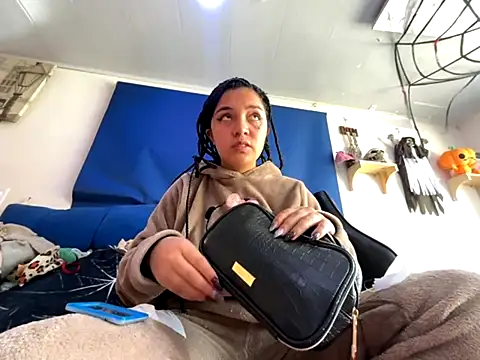 amanne misa online show from October 2025 06:51:01 PM